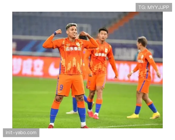 专访山东泰山主帅:谈如何应对赛季初一周双赛的密集挑战 专访山东泰山主帅:谈如何应对赛季初一周双赛的密集挑战